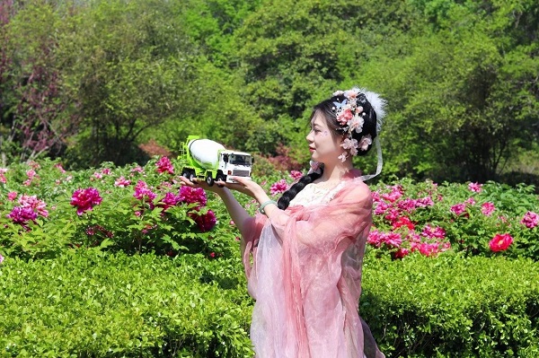 【公司新聞】美！太美了！快來欣賞凌宇“牡丹仙子”