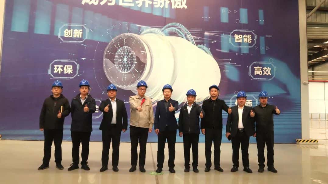 陜重汽與中集車(chē)輛攪拌車(chē)業(yè)務(wù)集團(tuán)深度交流，共繪合作新藍(lán)圖