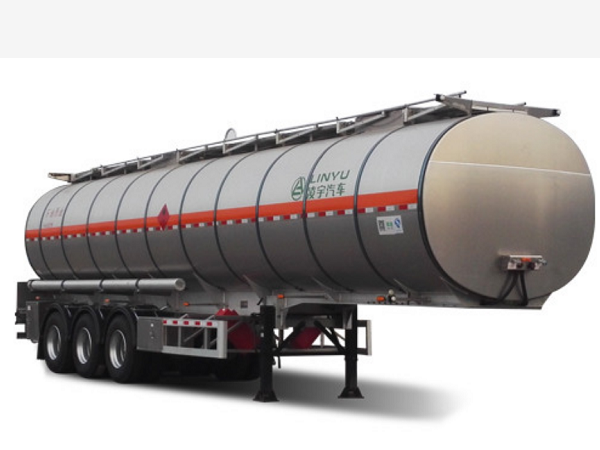 鋁合金罐車(chē)會(huì)完全替代鋼罐車(chē)嗎？油品運(yùn)輸誰(shuí)能贏到