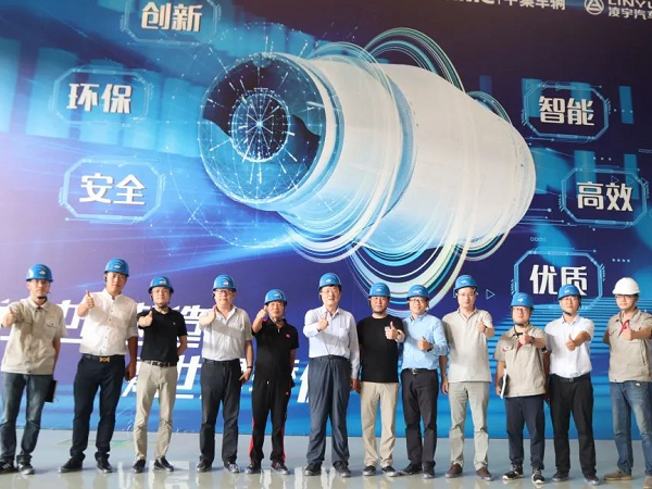 相約洛陽，品鑒智造|行業(yè)大咖到凌宇 智能產(chǎn)線獲贊譽