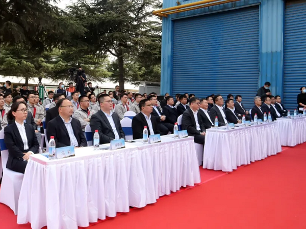 洛陽三月花如錦，千輛發(fā)車喜煞人！一汽解放&中集凌宇直播活動(dòng)成功舉辦