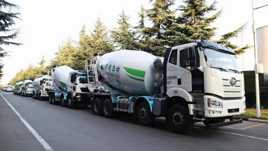 【重卡新聞】11月重卡銷售量新鮮出爐！銷4.8萬輛創(chuàng)年內(nèi)新低