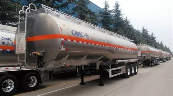 對戰(zhàn)薩德，民族品牌“凌宇”七倉液罐車轉(zhuǎn)戰(zhàn)東南亞！